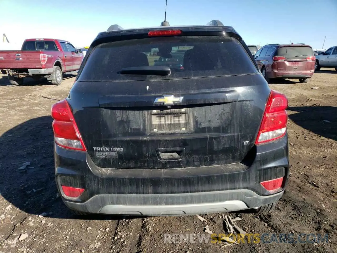 6 Фотография поврежденного автомобиля KL7CJPSB0KB898394 CHEVROLET TRAX 2019