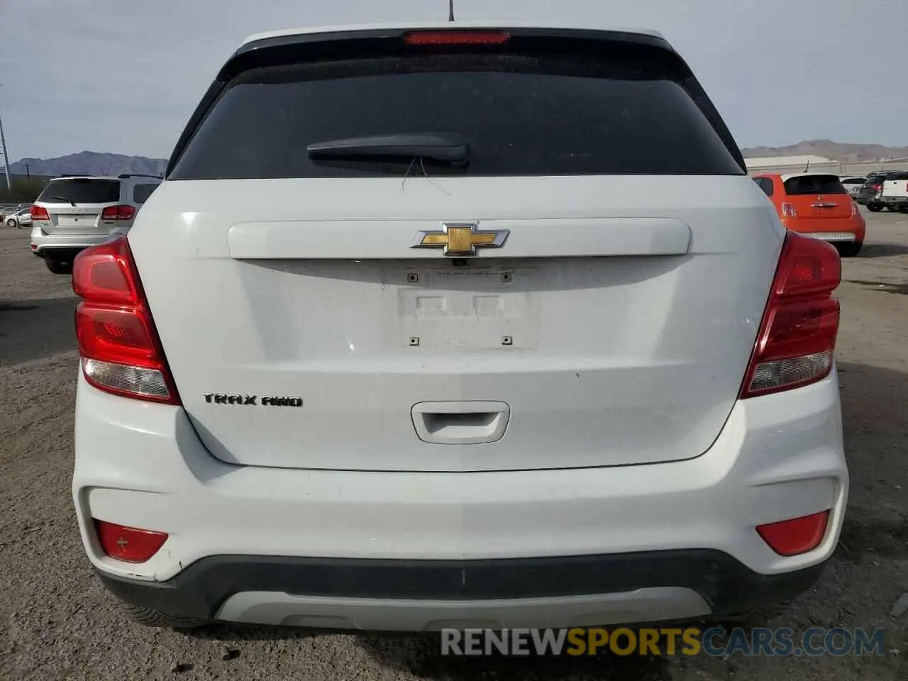 6 Photograph of a damaged car KL7CJPSB0KB920880 CHEVROLET TRAX 2019
