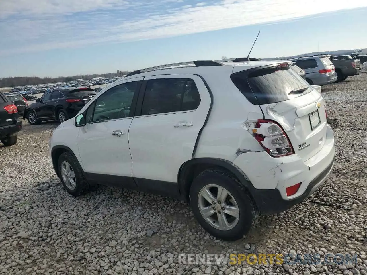 2 Photograph of a damaged car KL7CJPSB1KB719280 CHEVROLET TRAX 2019