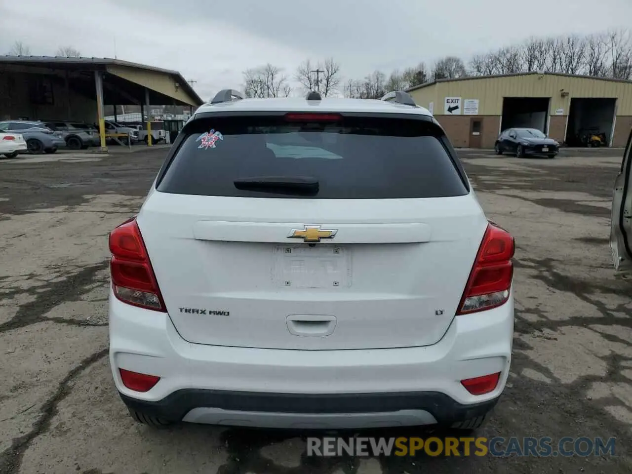 6 Фотография поврежденного автомобиля KL7CJPSB1KB926719 CHEVROLET TRAX 2019