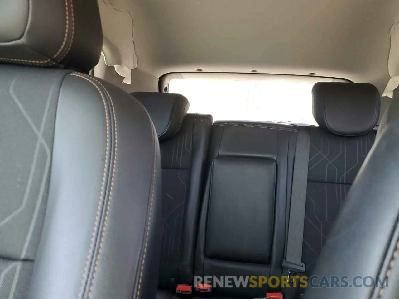 10 Photograph of a damaged car KL7CJPSB4KB948729 CHEVROLET TRAX 2019