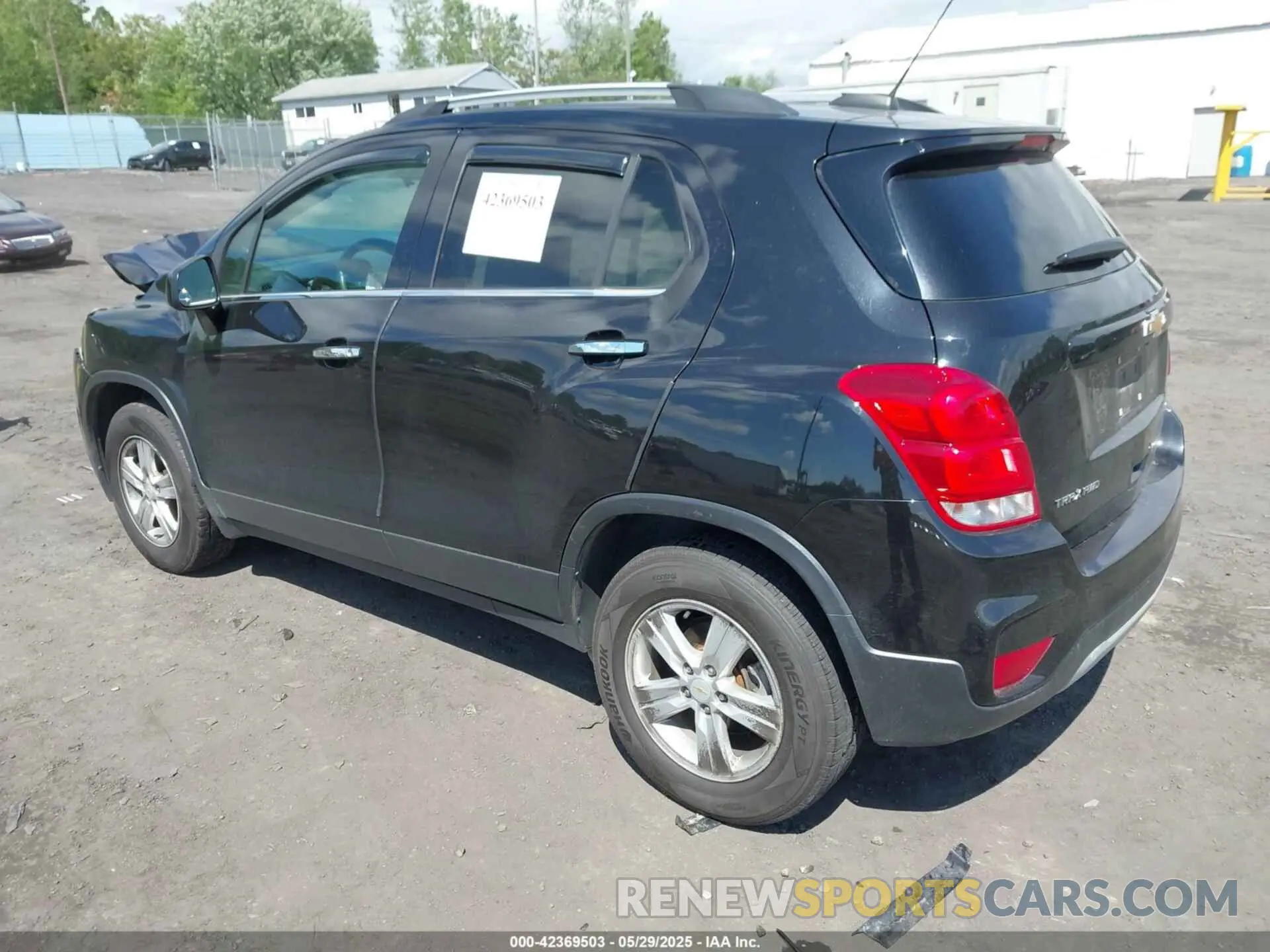 3 Photograph of a damaged car KL7CJPSB7KB732437 CHEVROLET TRAX 2019