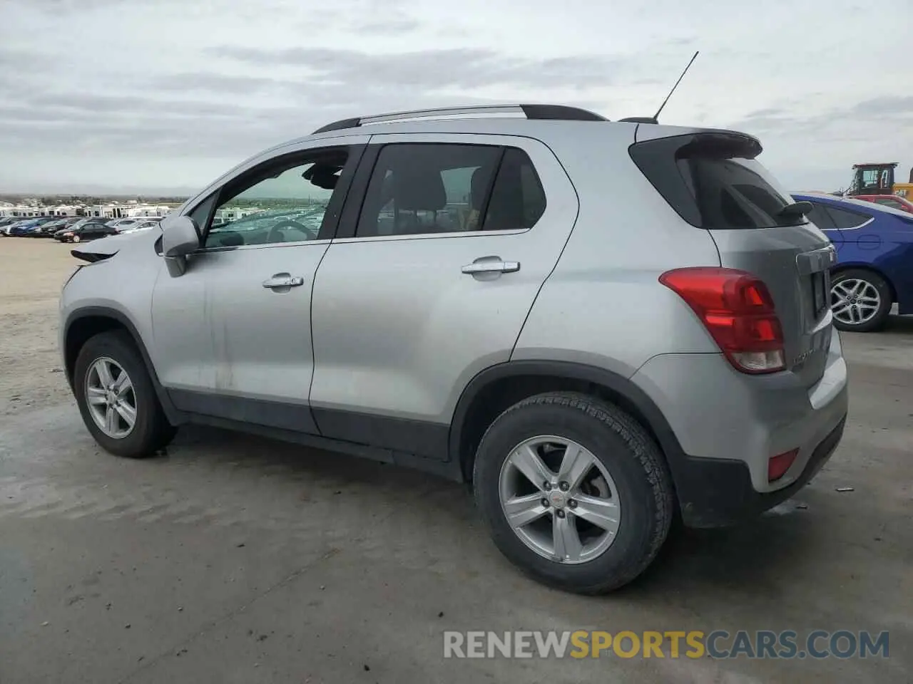 2 Photograph of a damaged car KL7CJPSB7KB866963 CHEVROLET TRAX 2019