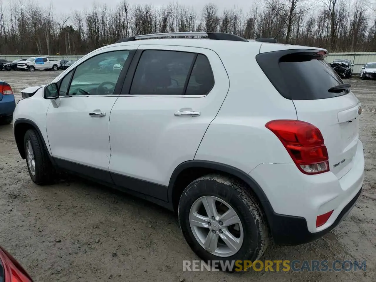 2 Фотография поврежденного автомобиля KL7CJPSB7KB927261 CHEVROLET TRAX 2019
