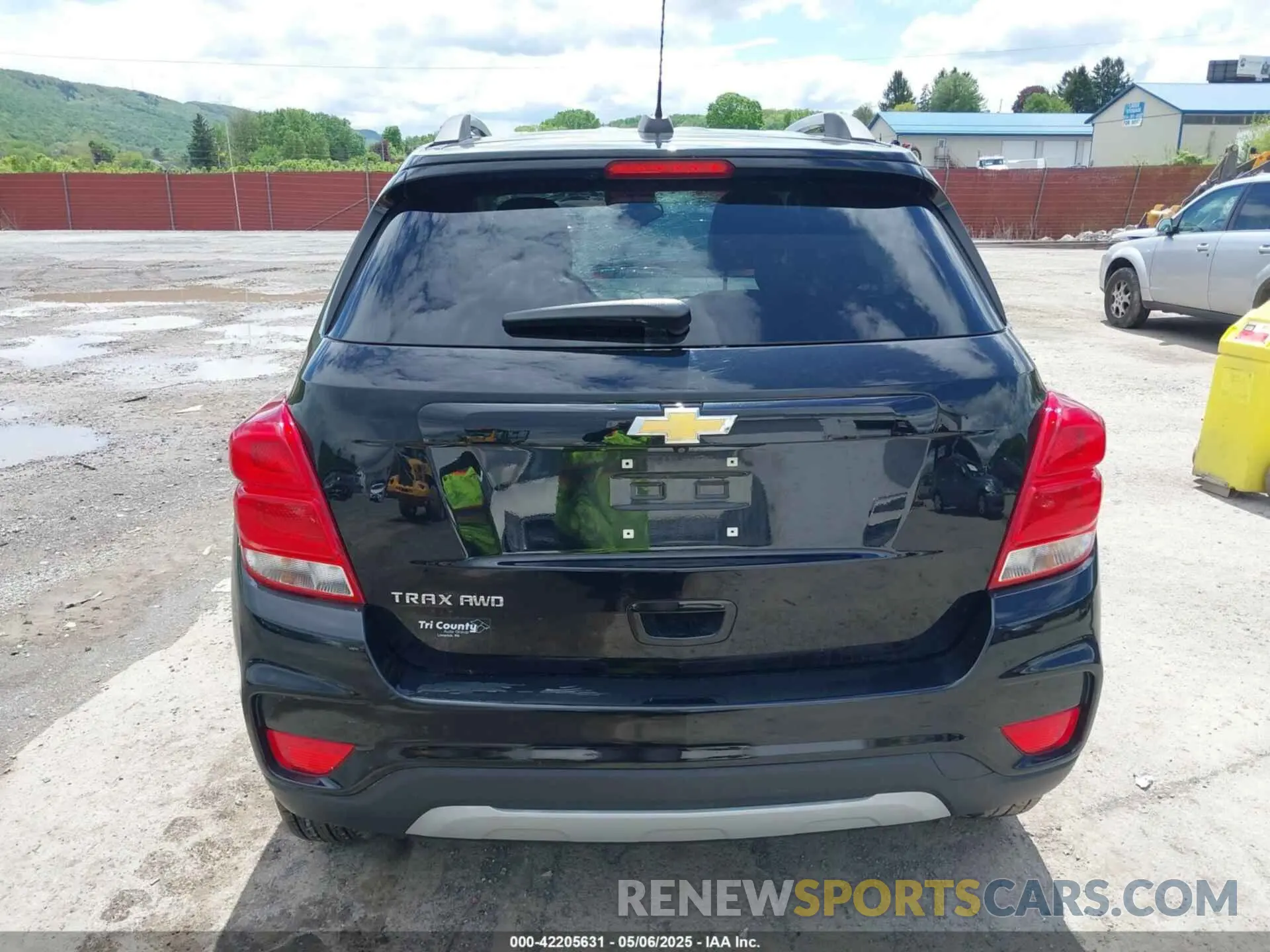 16 Photograph of a damaged car KL7CJPSB8KB901218 CHEVROLET TRAX 2019