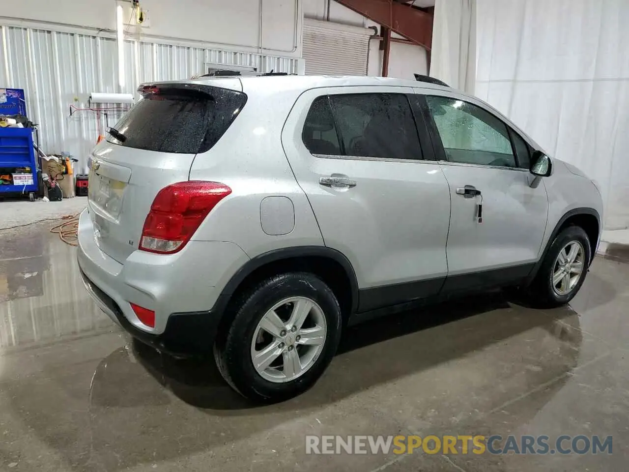 3 Photograph of a damaged car KL7CJPSB8KB932596 CHEVROLET TRAX 2019