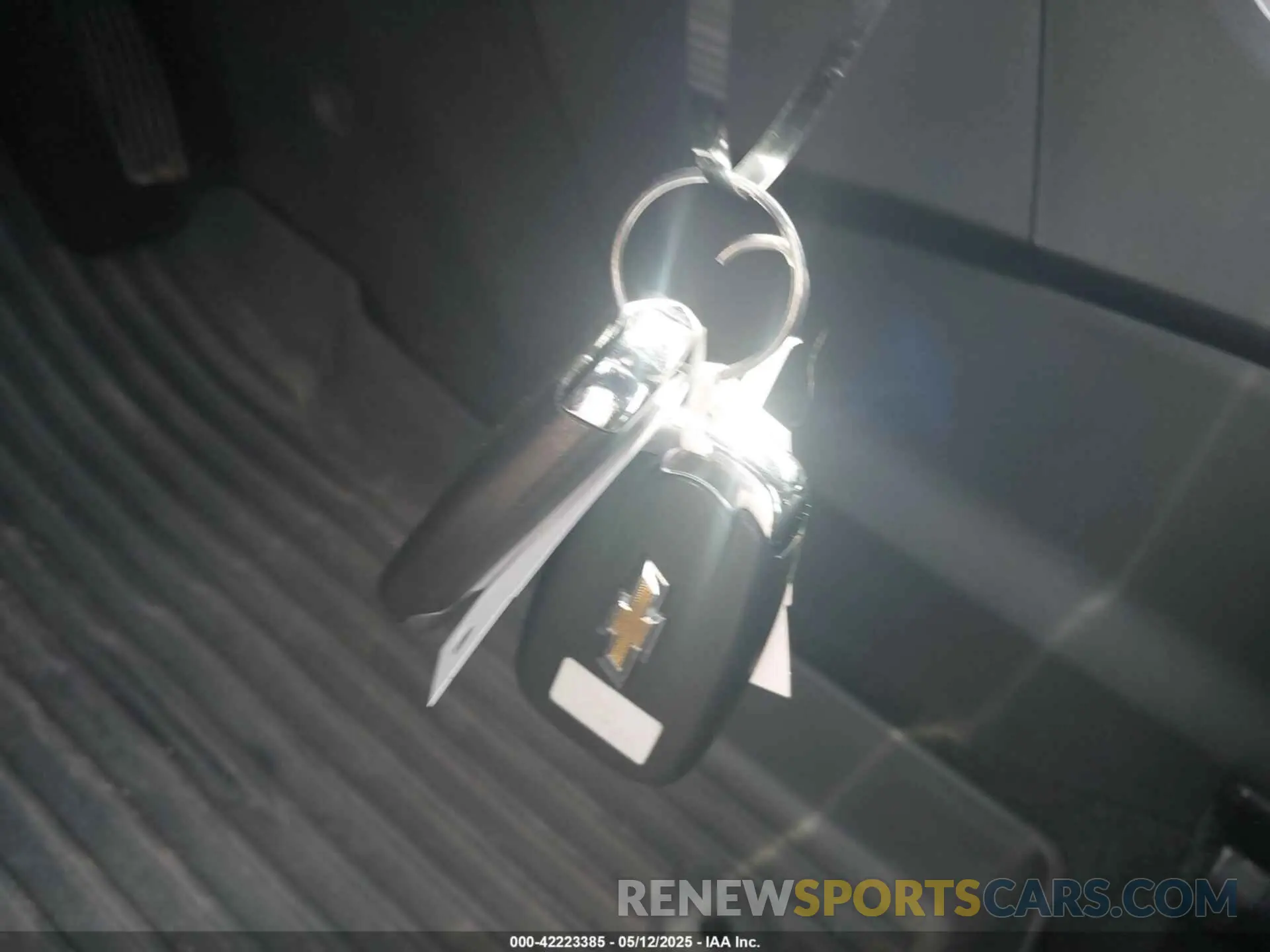 11 Photograph of a damaged car KL7CJPSBXKB757316 CHEVROLET TRAX 2019