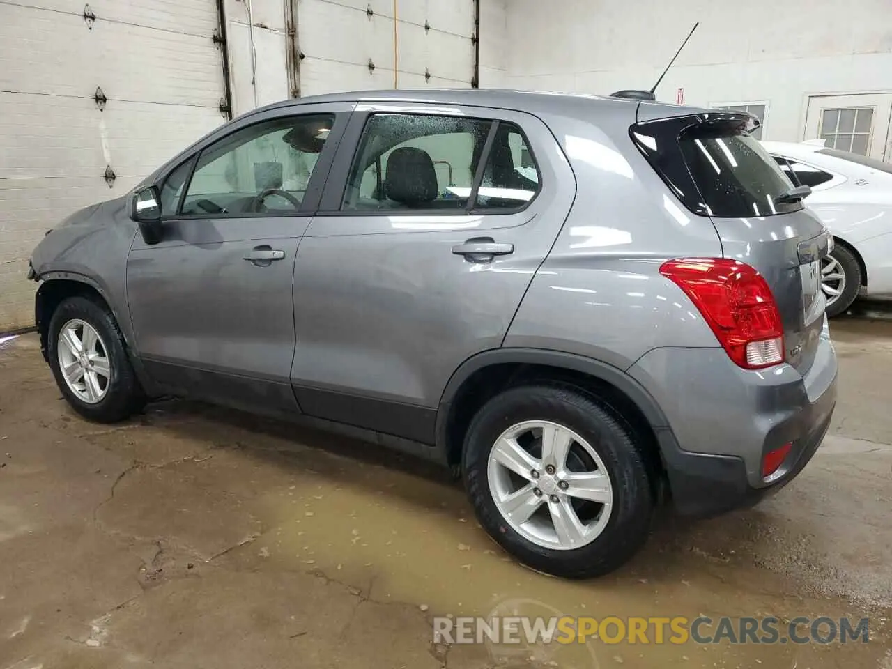 2 Фотография поврежденного автомобиля 3GNCJKSB0LL164609 CHEVROLET TRAX 2020