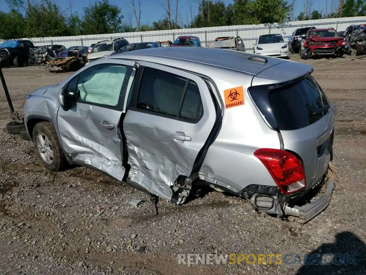 2 Photograph of a damaged car 3GNCJKSB0LL308000 CHEVROLET TRAX 2020