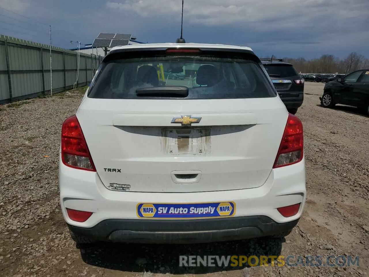 6 Photograph of a damaged car 3GNCJKSB1LL137404 CHEVROLET TRAX 2020