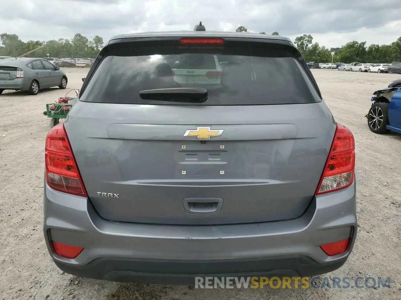 6 Фотография поврежденного автомобиля 3GNCJKSB2LL164319 CHEVROLET TRAX 2020