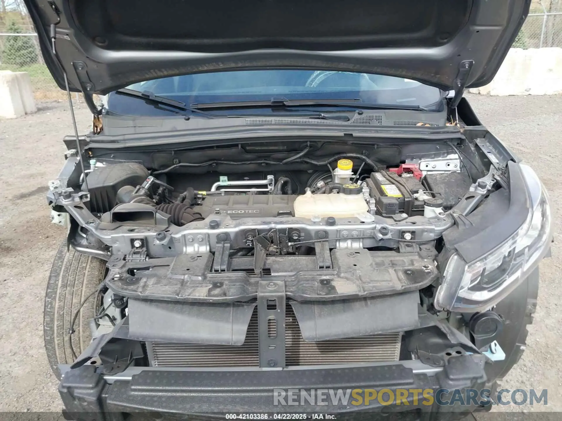 10 Фотография поврежденного автомобиля 3GNCJKSB2LL326823 CHEVROLET TRAX 2020