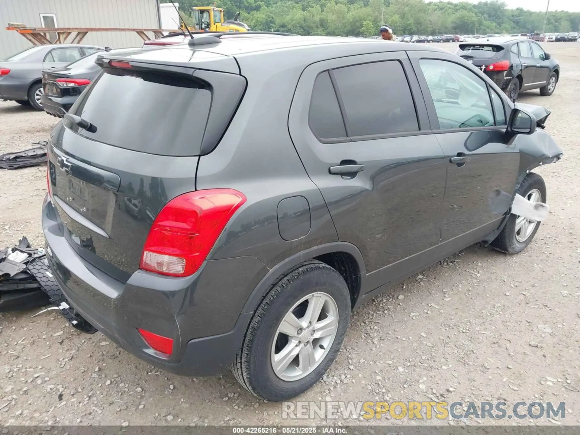 4 Фотография поврежденного автомобиля 3GNCJKSB3LL169352 CHEVROLET TRAX 2020