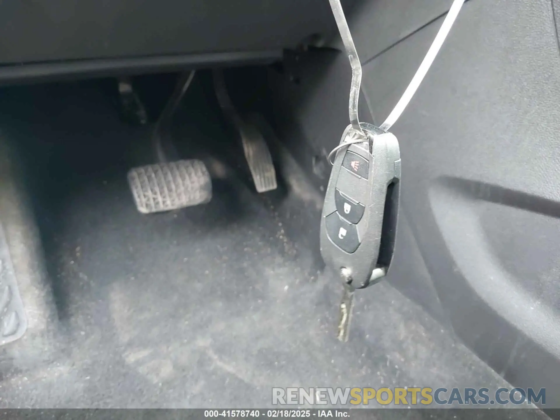 11 Photograph of a damaged car 3GNCJKSB3LL202754 CHEVROLET TRAX 2020