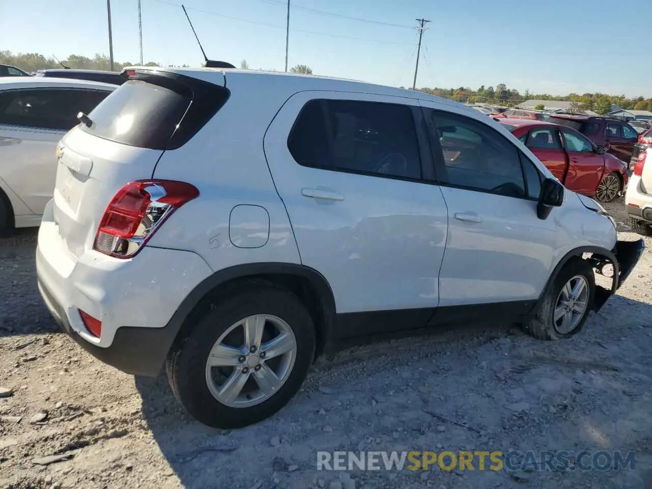 3 Фотография поврежденного автомобиля 3GNCJKSB4LL128762 CHEVROLET TRAX 2020