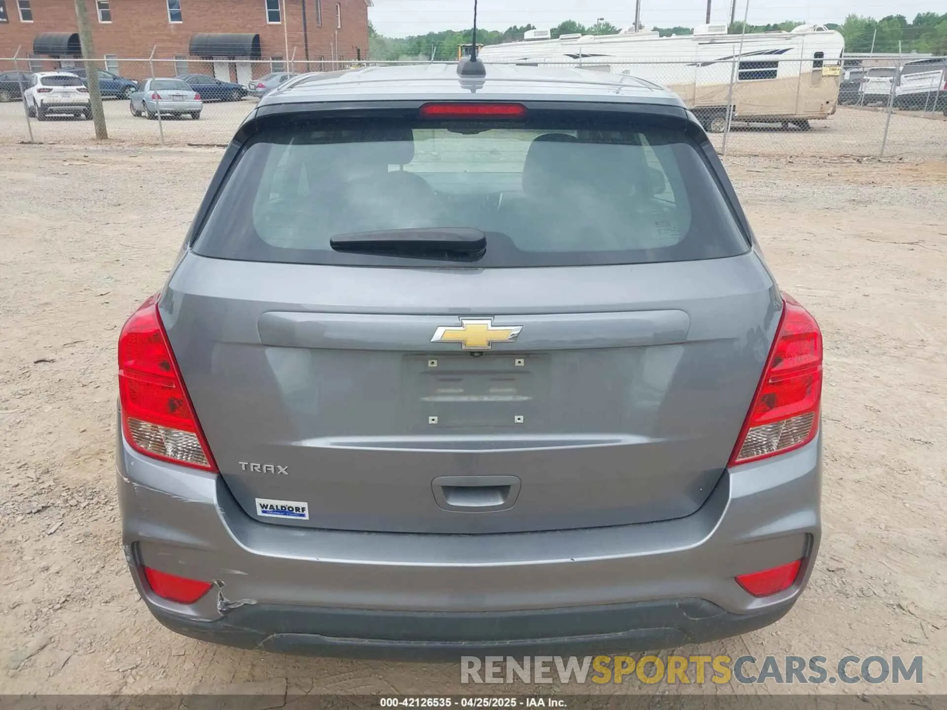 16 Фотография поврежденного автомобиля 3GNCJKSB4LL176651 CHEVROLET TRAX 2020