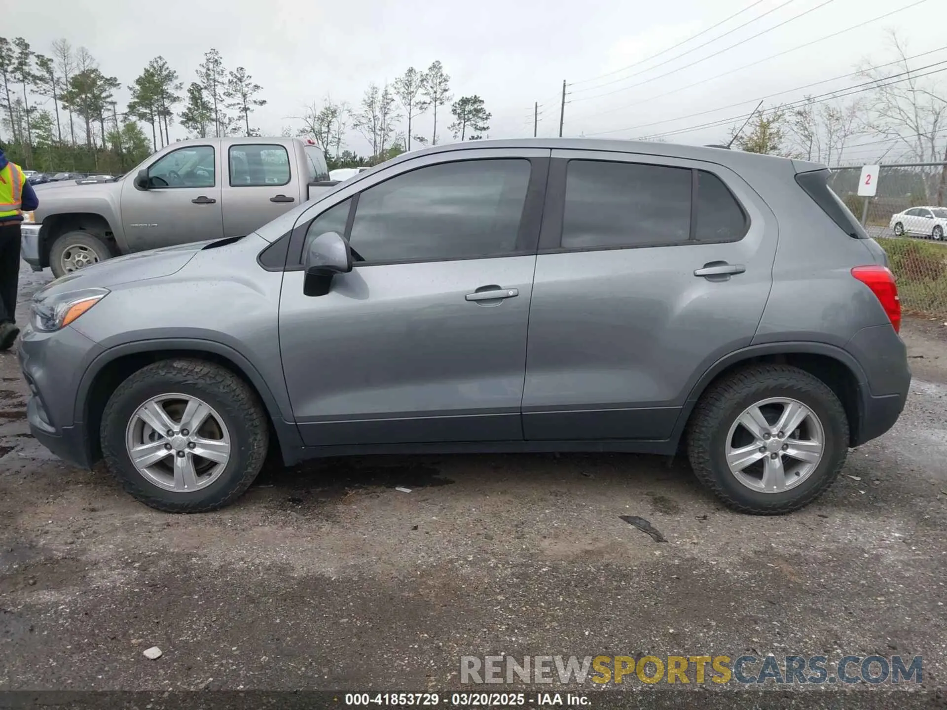 14 Photograph of a damaged car 3GNCJKSB4LL272294 CHEVROLET TRAX 2020