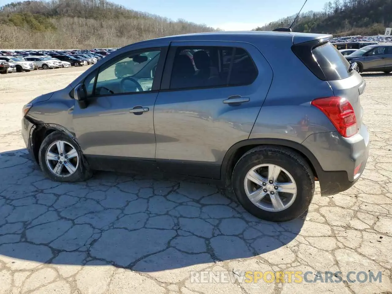 2 Фотография поврежденного автомобиля 3GNCJKSB4LL299933 CHEVROLET TRAX 2020