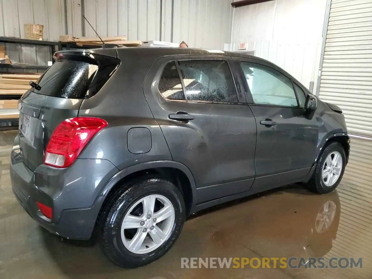 3 Photograph of a damaged car 3GNCJKSB5LL147868 CHEVROLET TRAX 2020