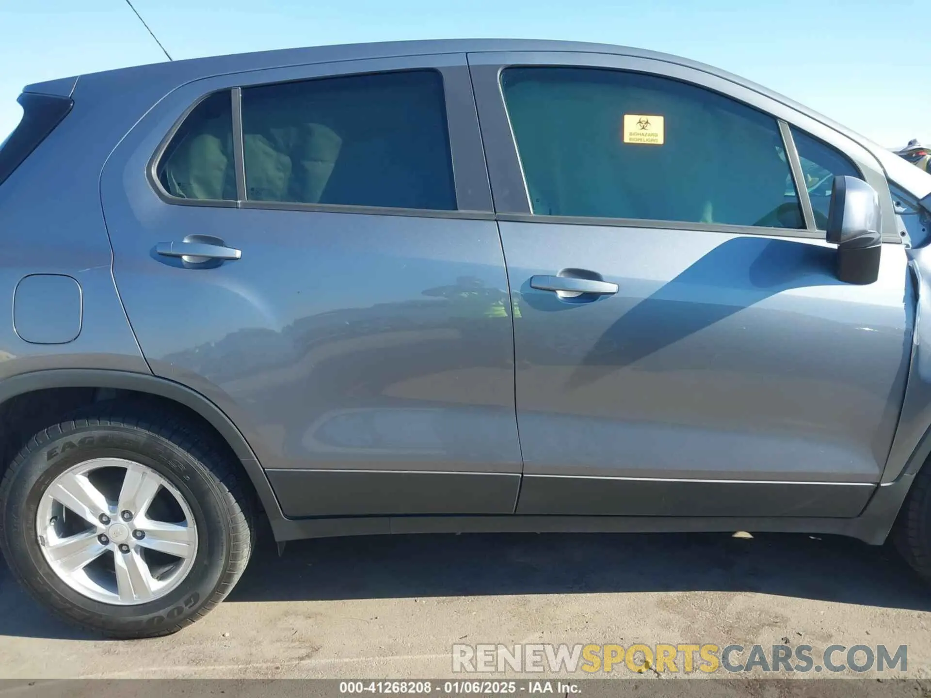 12 Фотография поврежденного автомобиля 3GNCJKSB5LL196536 CHEVROLET TRAX 2020