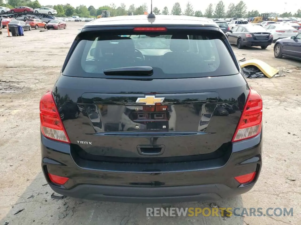6 Photograph of a damaged car 3GNCJKSB5LL340070 CHEVROLET TRAX 2020