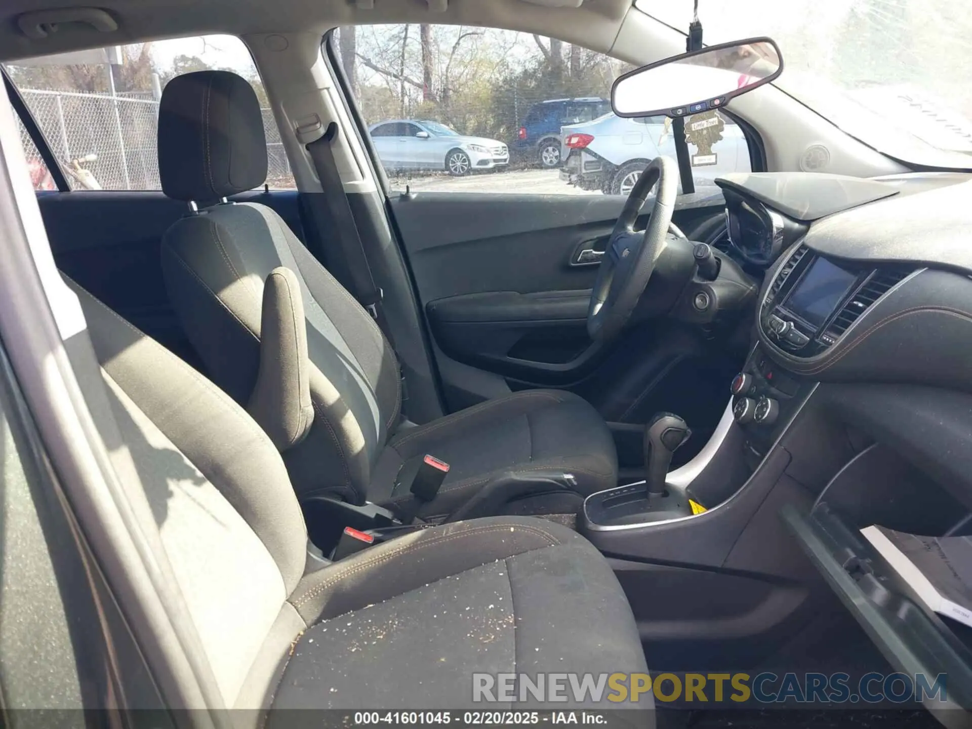 5 Фотография поврежденного автомобиля 3GNCJKSB7LL126262 CHEVROLET TRAX 2020
