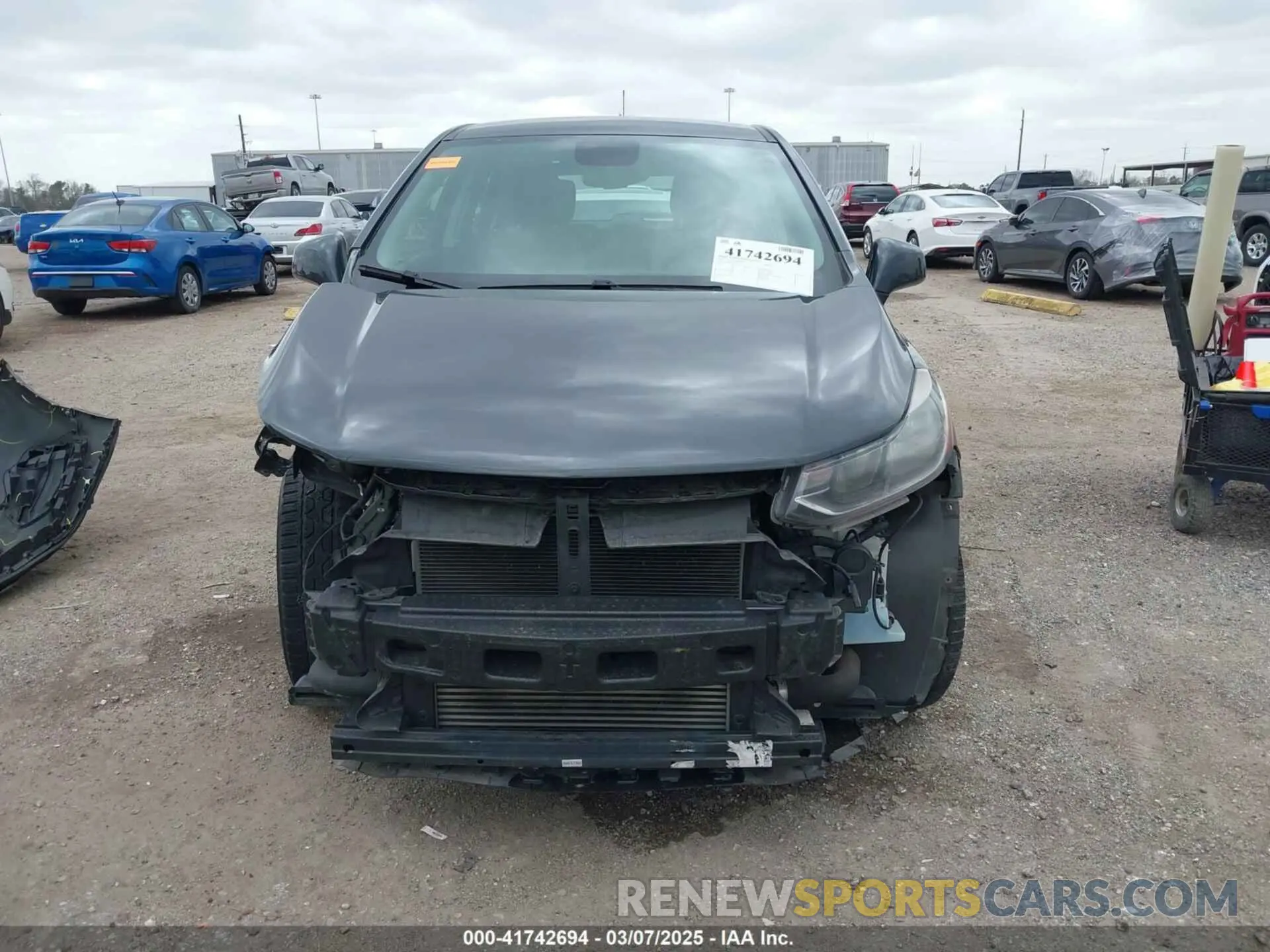 13 Photograph of a damaged car 3GNCJKSB7LL171718 CHEVROLET TRAX 2020