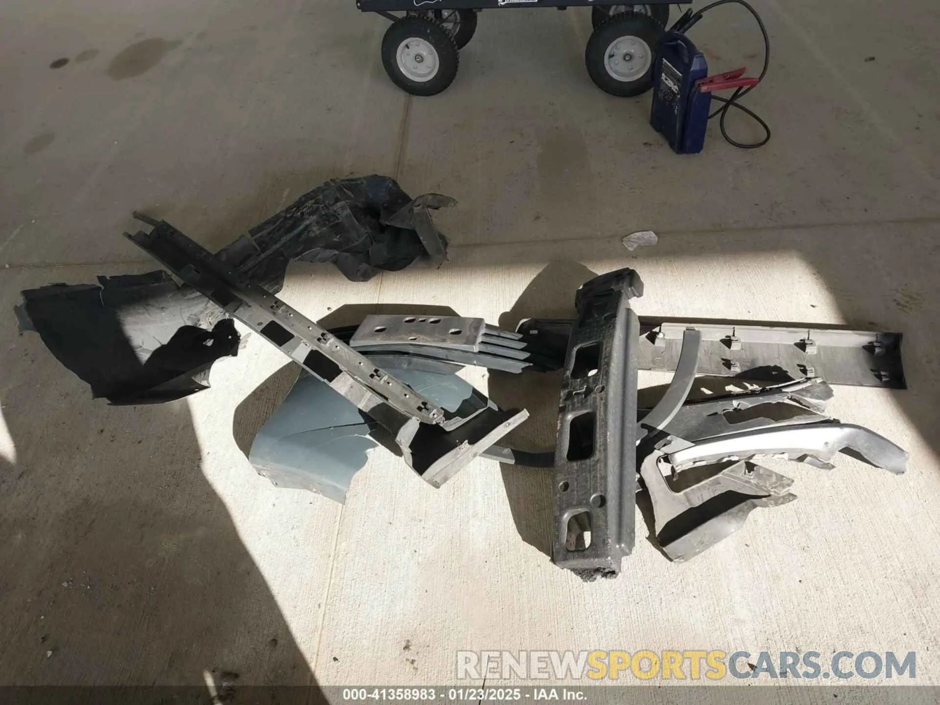 11 Photograph of a damaged car 3GNCJKSB7LL286075 CHEVROLET TRAX 2020