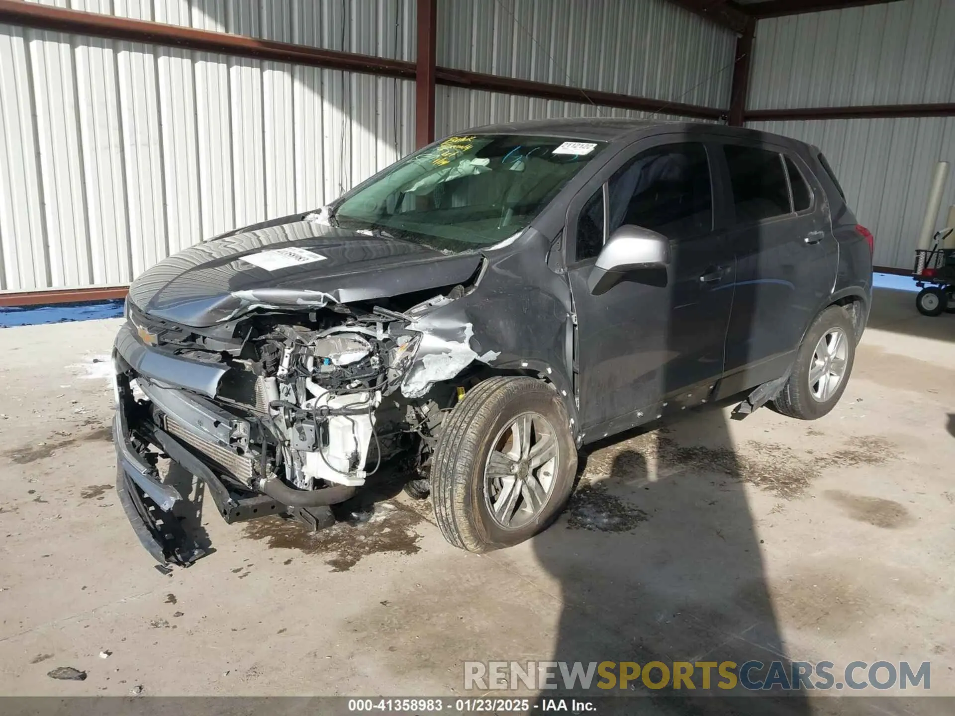 6 Photograph of a damaged car 3GNCJKSB7LL286075 CHEVROLET TRAX 2020
