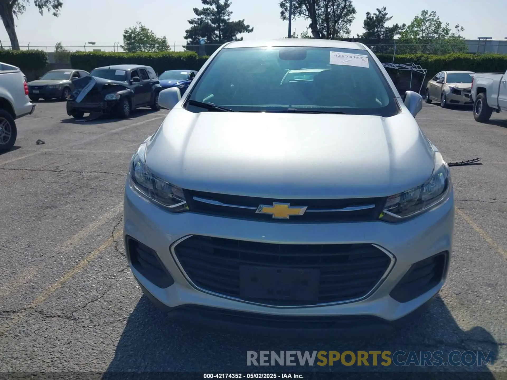 12 Photograph of a damaged car 3GNCJKSB7LL299358 CHEVROLET TRAX 2020