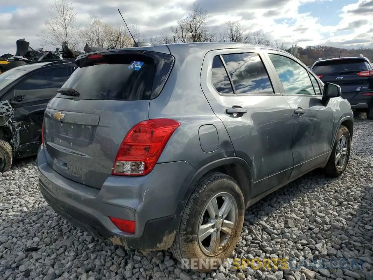 3 Photograph of a damaged car 3GNCJKSB8LL213281 CHEVROLET TRAX 2020