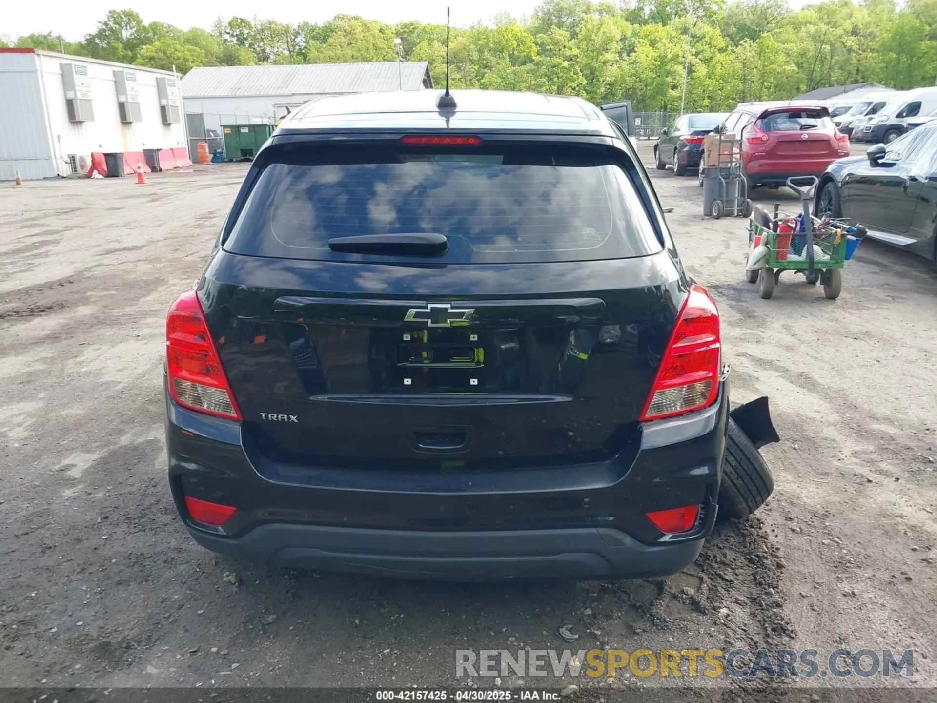 16 Photograph of a damaged car 3GNCJKSB8LL226077 CHEVROLET TRAX 2020