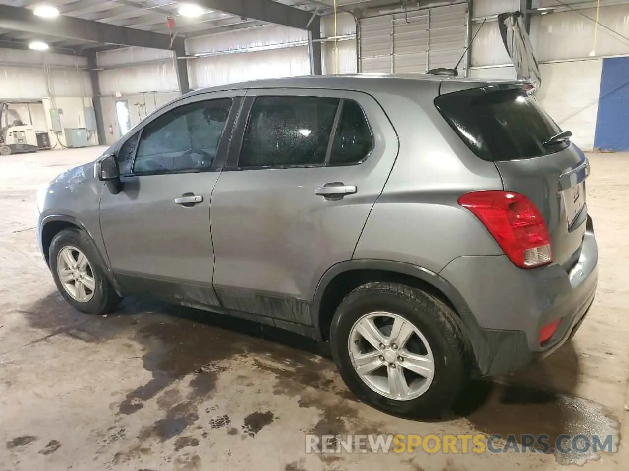 2 Photograph of a damaged car 3GNCJKSB8LL272024 CHEVROLET TRAX 2020