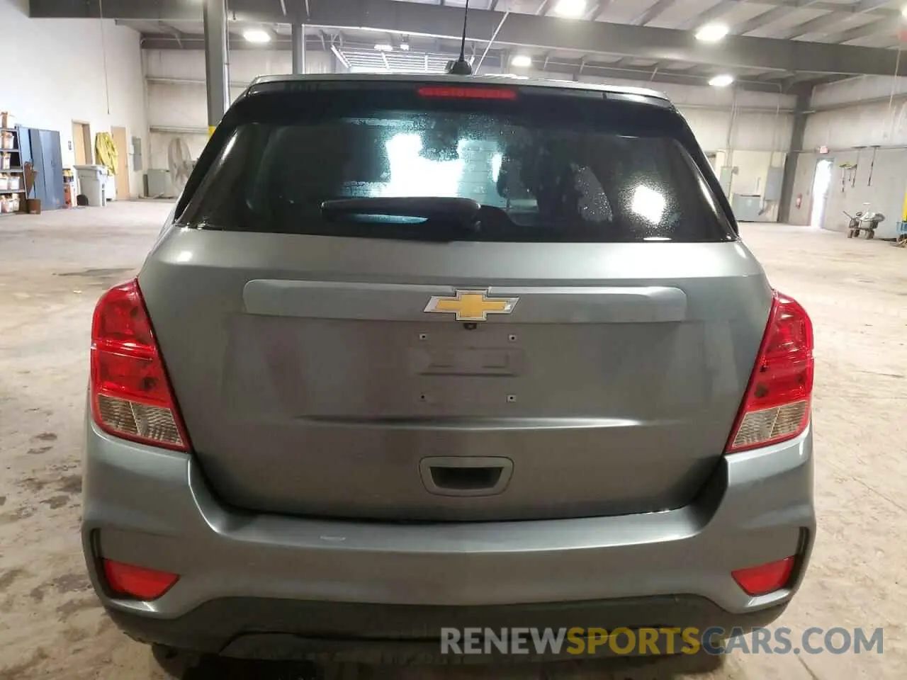 6 Photograph of a damaged car 3GNCJKSB8LL272024 CHEVROLET TRAX 2020