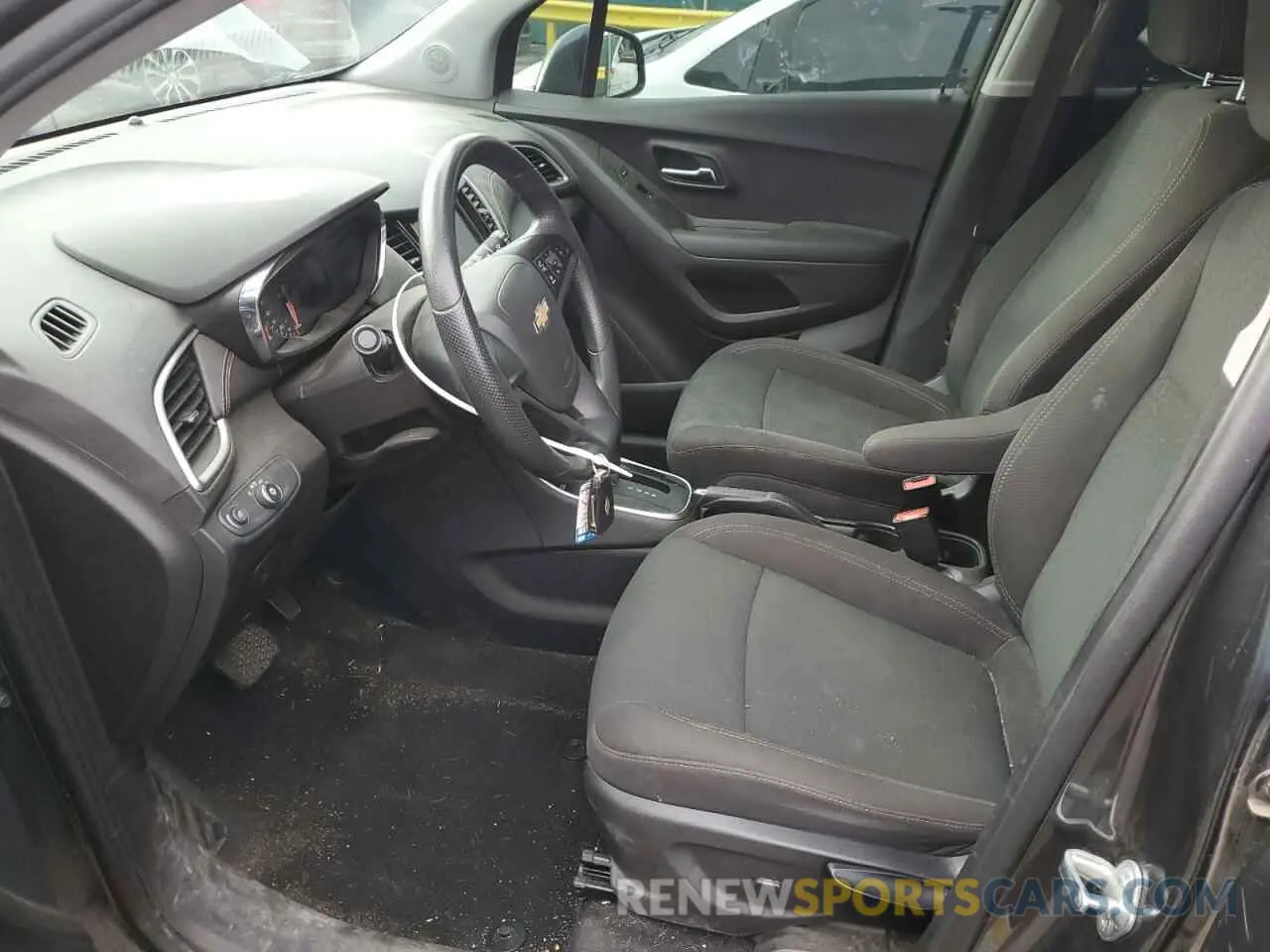 7 Photograph of a damaged car 3GNCJKSB9LL202936 CHEVROLET TRAX 2020