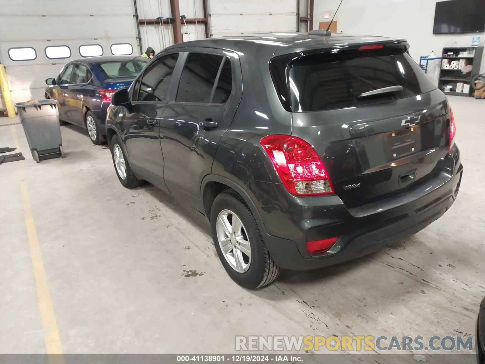 3 Фотография поврежденного автомобиля 3GNCJKSBXLL192871 CHEVROLET TRAX 2020