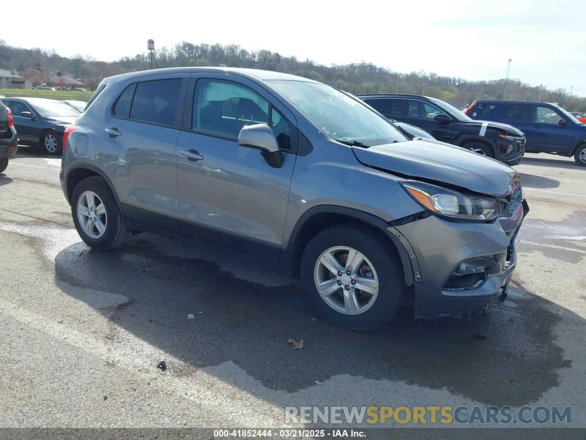1 Photograph of a damaged car 3GNCJKSBXLL230292 CHEVROLET TRAX 2020