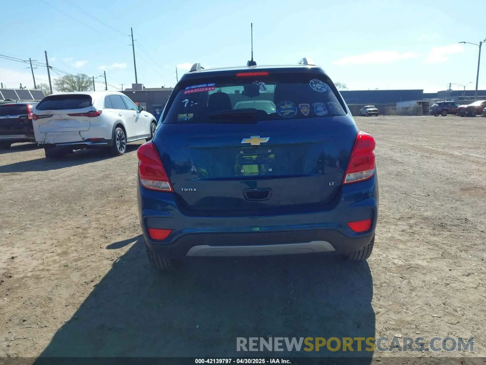 16 Фотография поврежденного автомобиля 3GNCJLSB0LL109700 CHEVROLET TRAX 2020