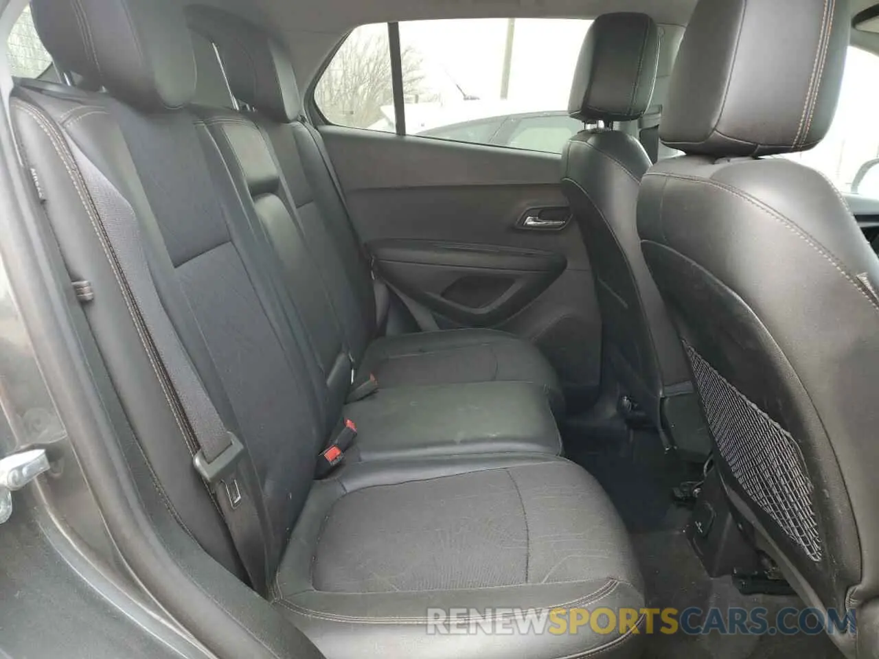 11 Фотография поврежденного автомобиля 3GNCJLSB0LL160615 CHEVROLET TRAX 2020