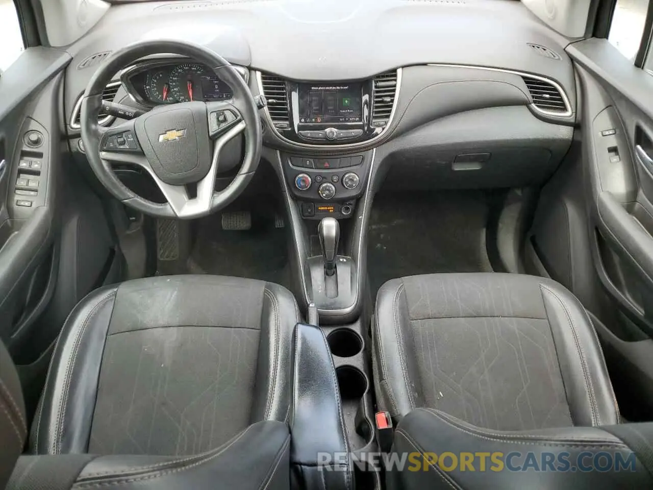 8 Фотография поврежденного автомобиля 3GNCJLSB0LL160615 CHEVROLET TRAX 2020