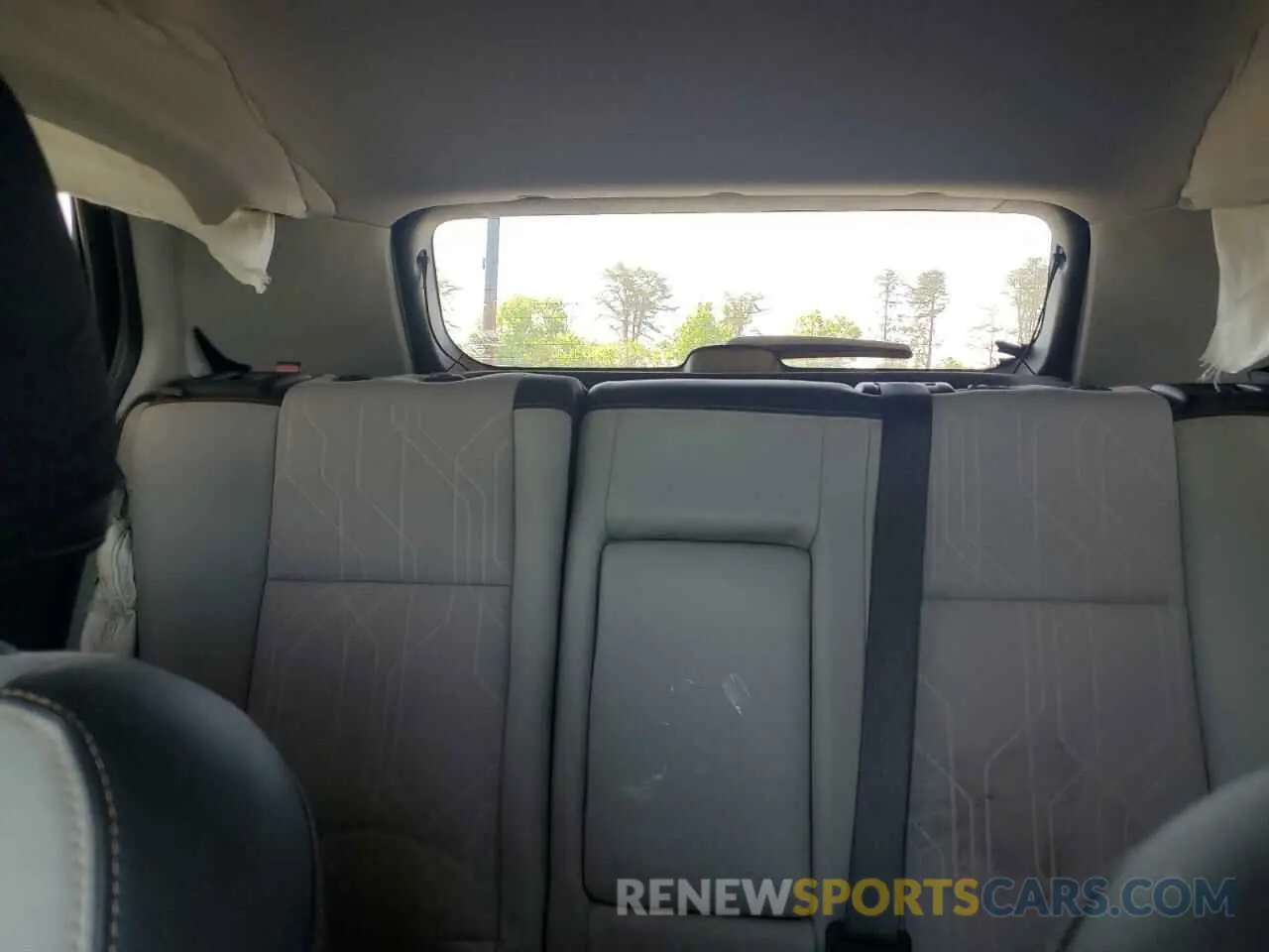 10 Photograph of a damaged car 3GNCJLSB0LL205049 CHEVROLET TRAX 2020