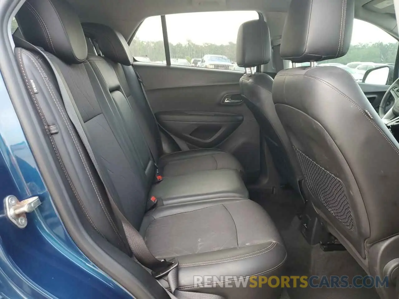 11 Photograph of a damaged car 3GNCJLSB0LL278941 CHEVROLET TRAX 2020