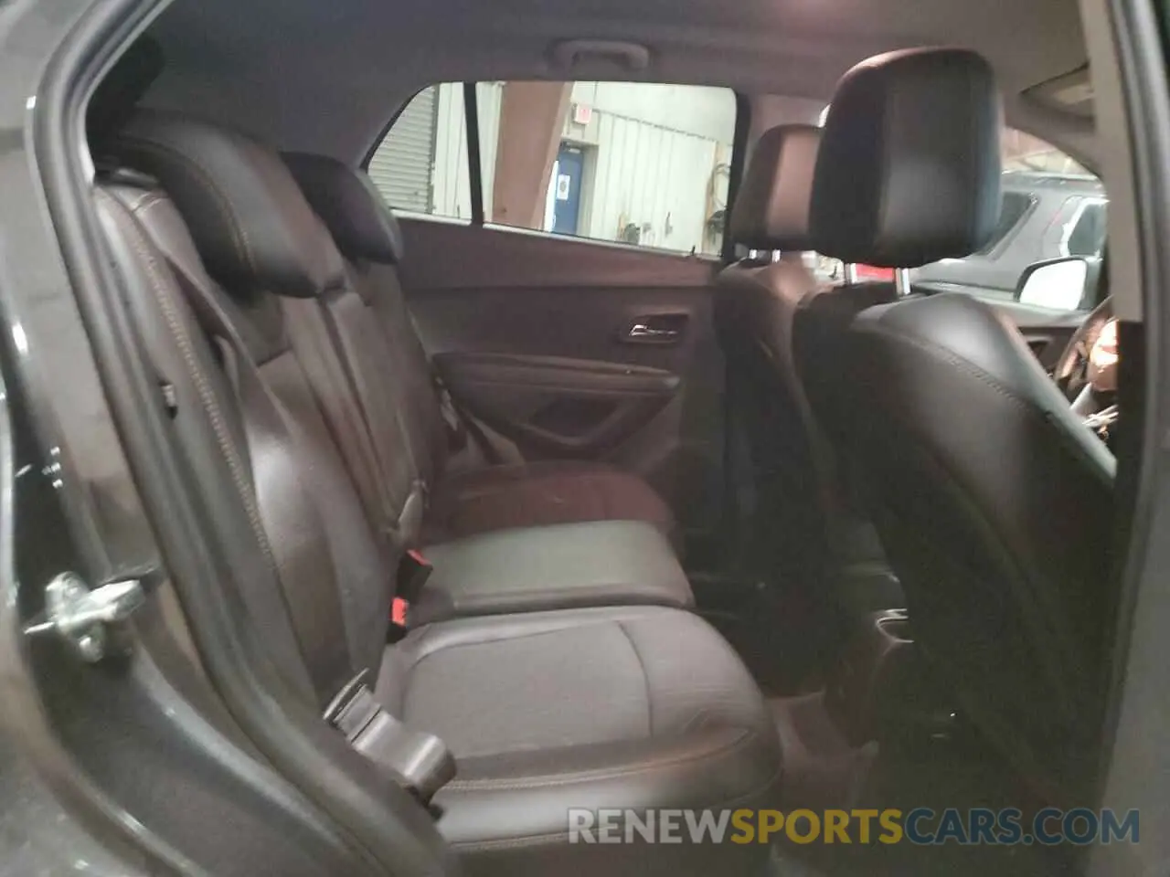 11 Photograph of a damaged car 3GNCJLSB1LL124903 CHEVROLET TRAX 2020