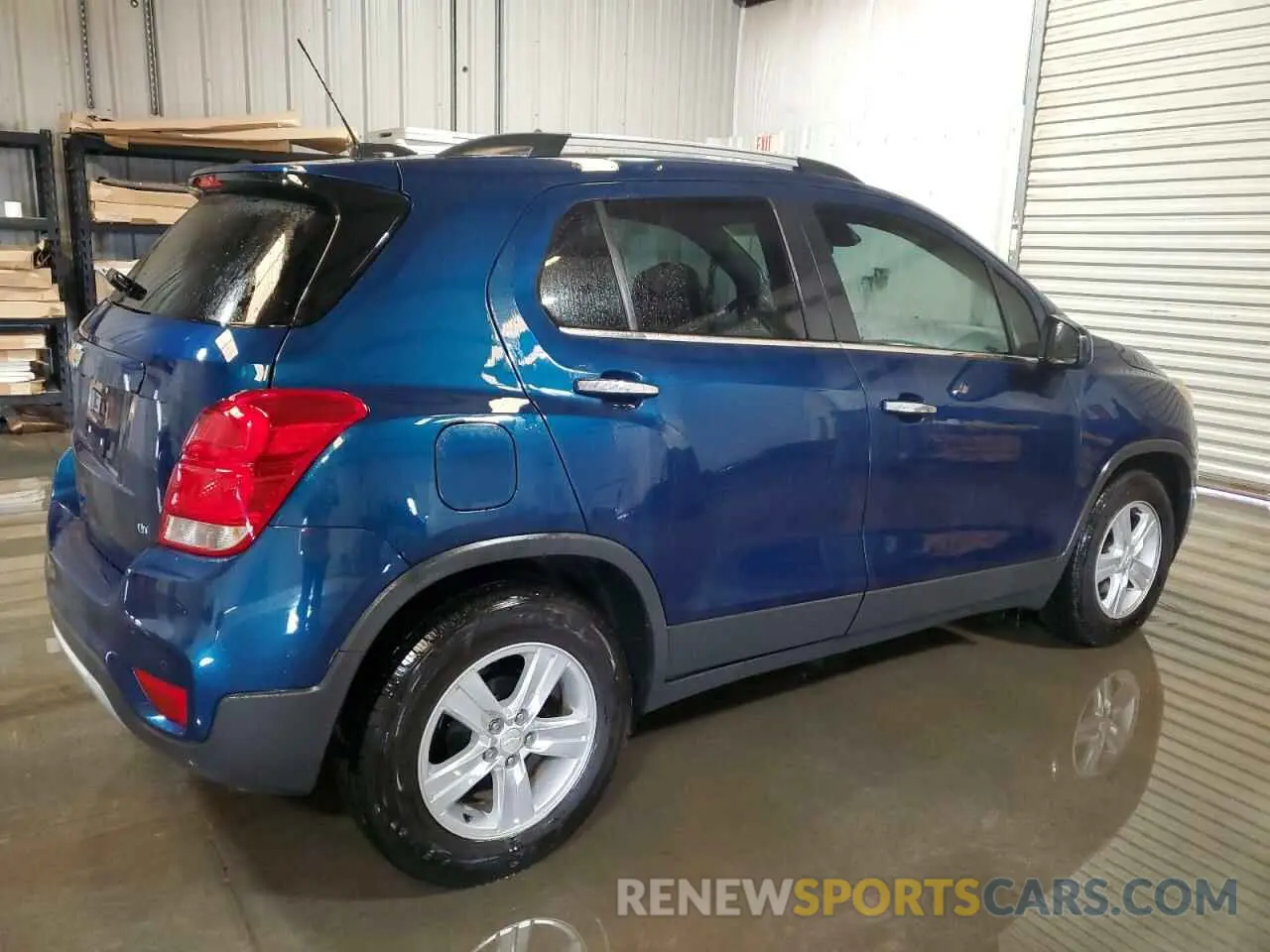3 Photograph of a damaged car 3GNCJLSB1LL211586 CHEVROLET TRAX 2020