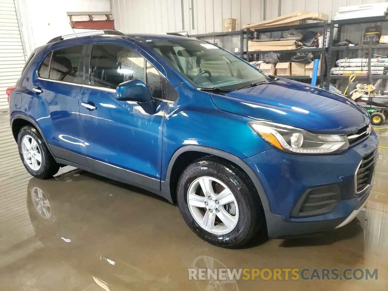 4 Photograph of a damaged car 3GNCJLSB1LL211586 CHEVROLET TRAX 2020