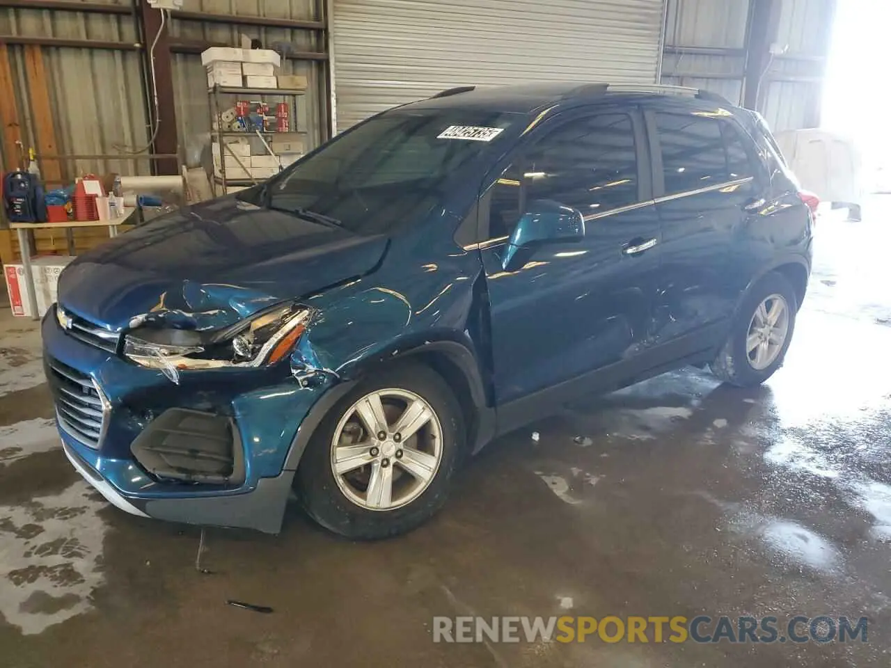 1 Photograph of a damaged car 3GNCJLSB2LL223052 CHEVROLET TRAX 2020