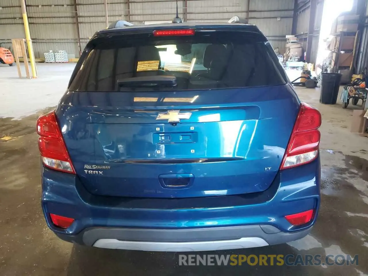 6 Photograph of a damaged car 3GNCJLSB2LL223052 CHEVROLET TRAX 2020