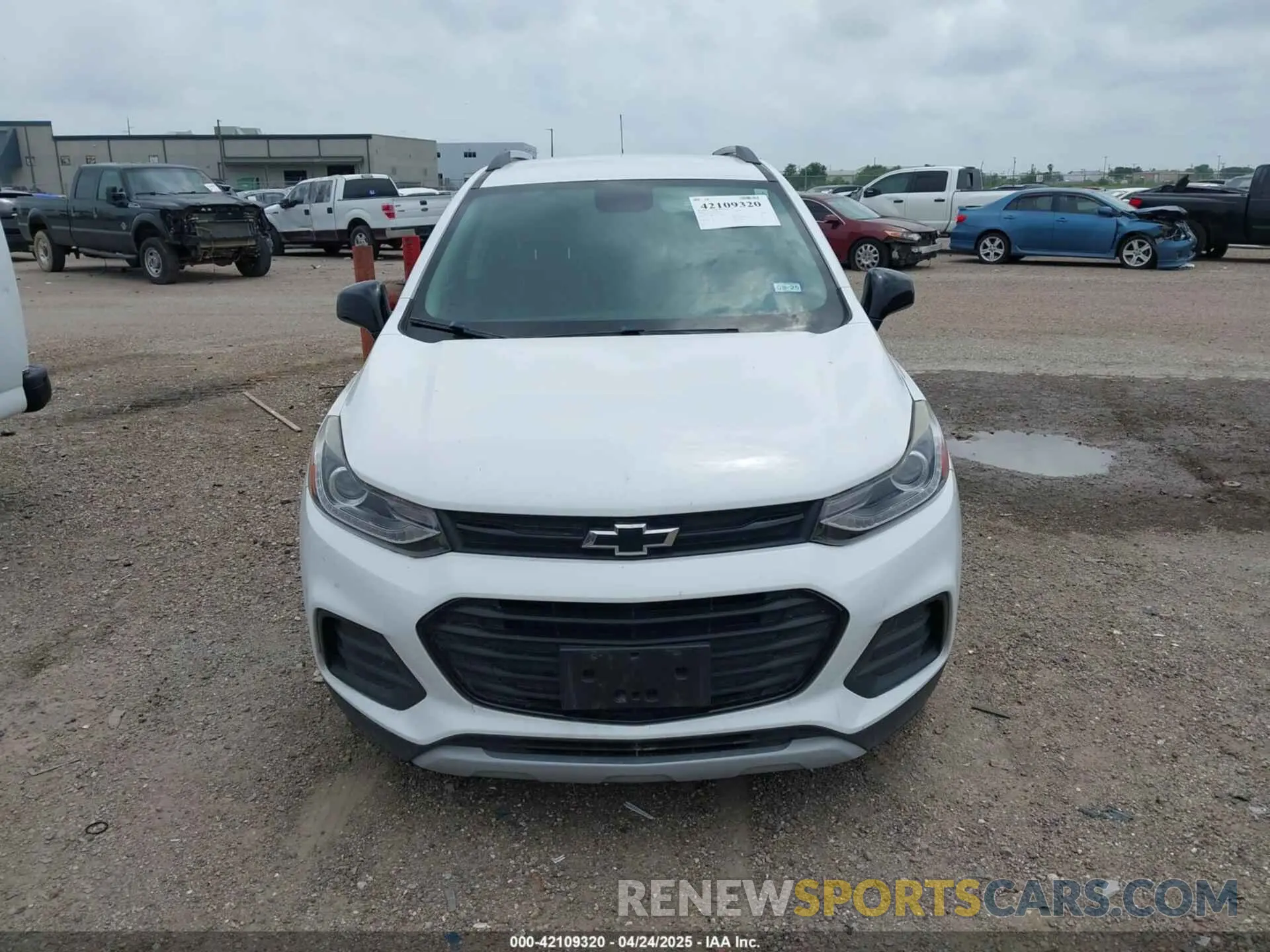 9 Фотография поврежденного автомобиля 3GNCJLSB3LL214473 CHEVROLET TRAX 2020