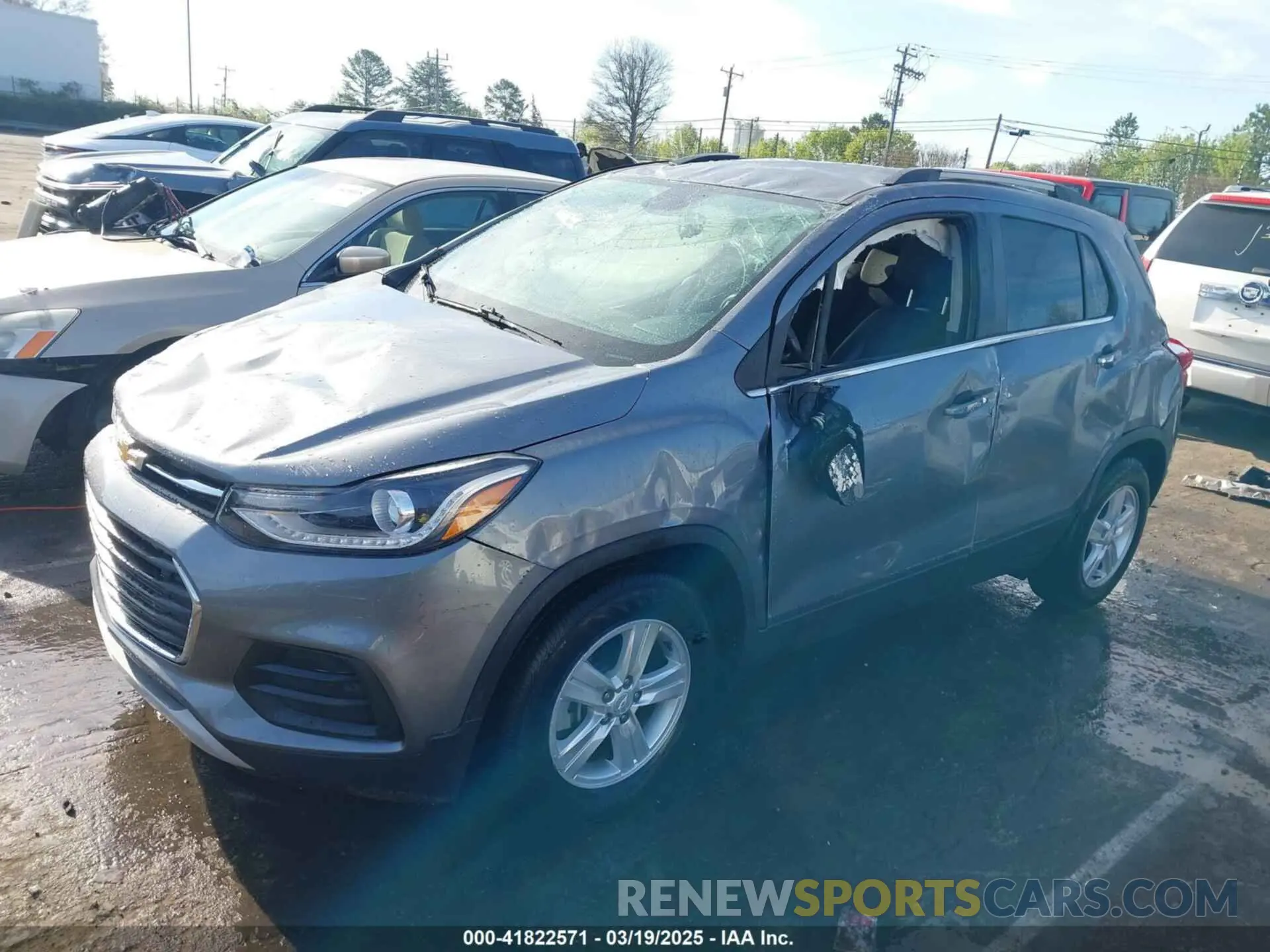 2 Фотография поврежденного автомобиля 3GNCJLSB3LL320390 CHEVROLET TRAX 2020