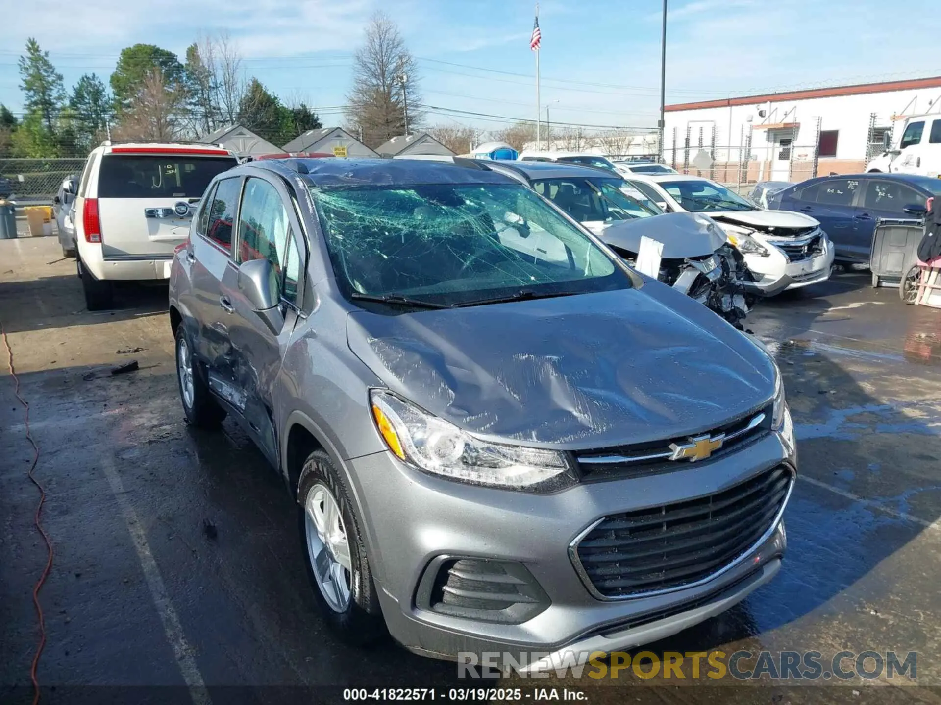6 Фотография поврежденного автомобиля 3GNCJLSB3LL320390 CHEVROLET TRAX 2020